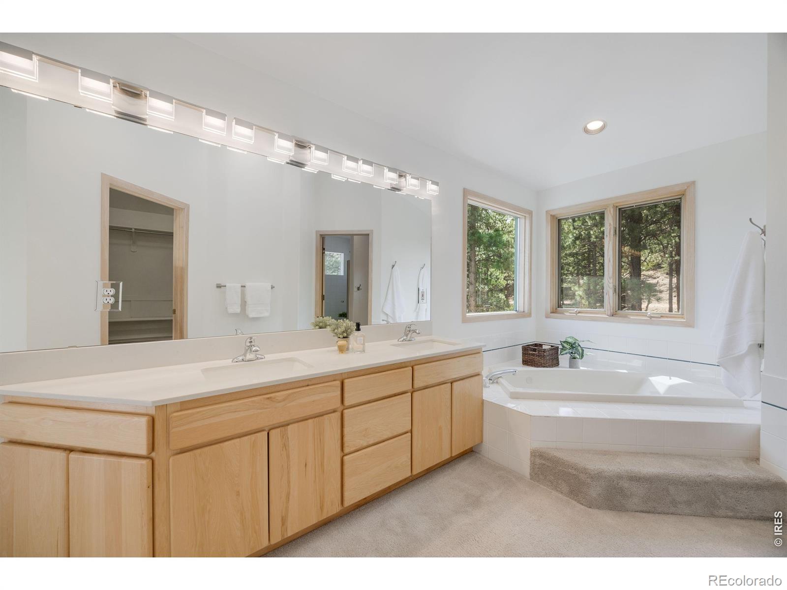 191 Alaska Road Boulder CO 80302