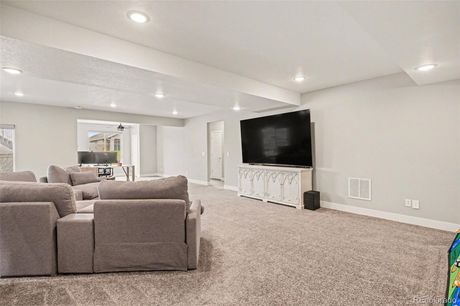 8684 S Quemoy Street Aurora CO 80016