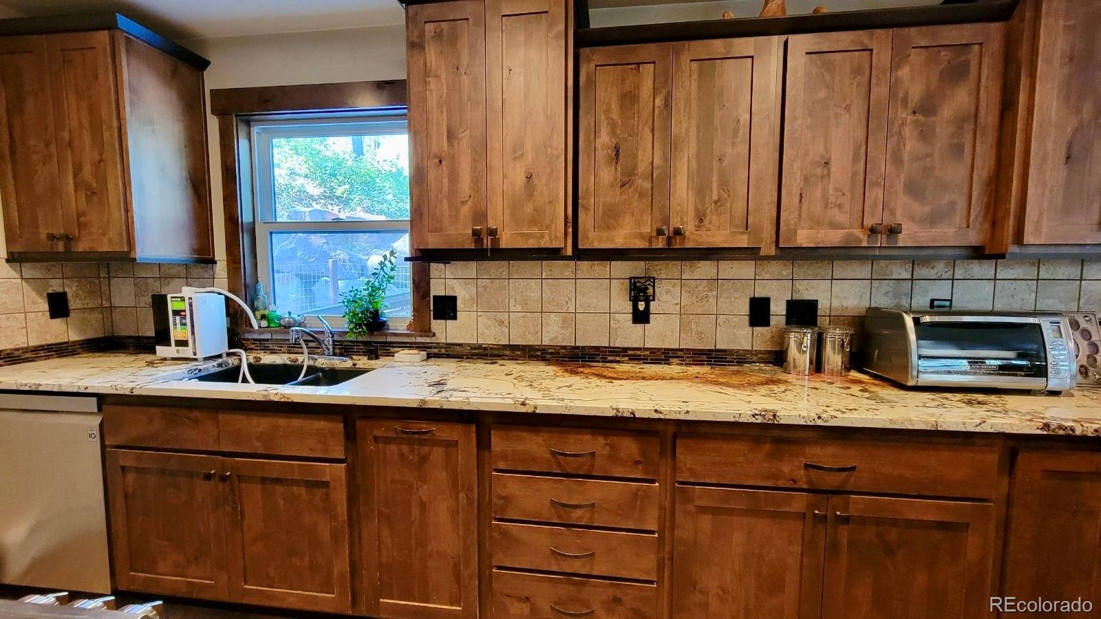 8946 Cottonwood Drive Beulah CO 81023