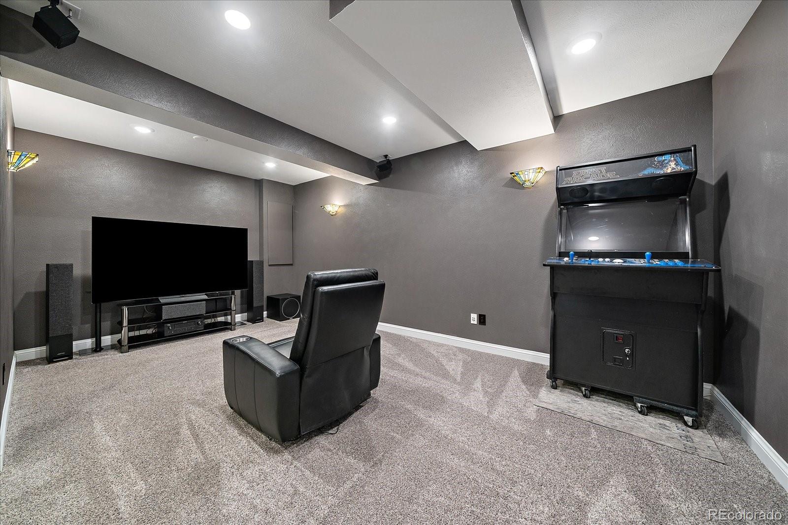 2171 S Parfet Drive Lakewood CO 80227