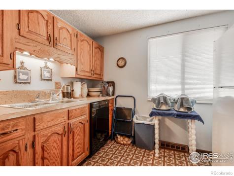 1026 Rose Street Longmont CO 80501