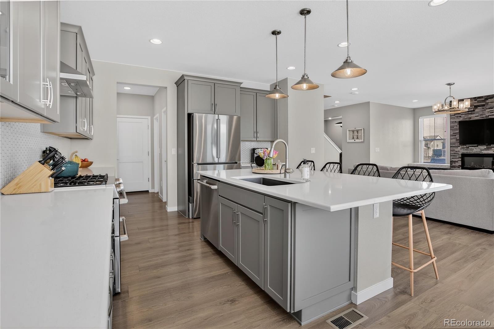 8956 Moondance Drive Littleton CO 80125