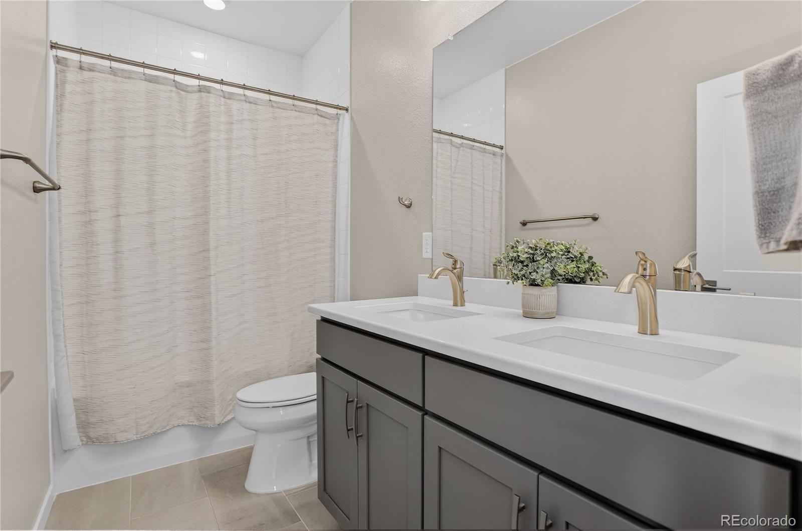 8956 Moondance Drive Littleton CO 80125