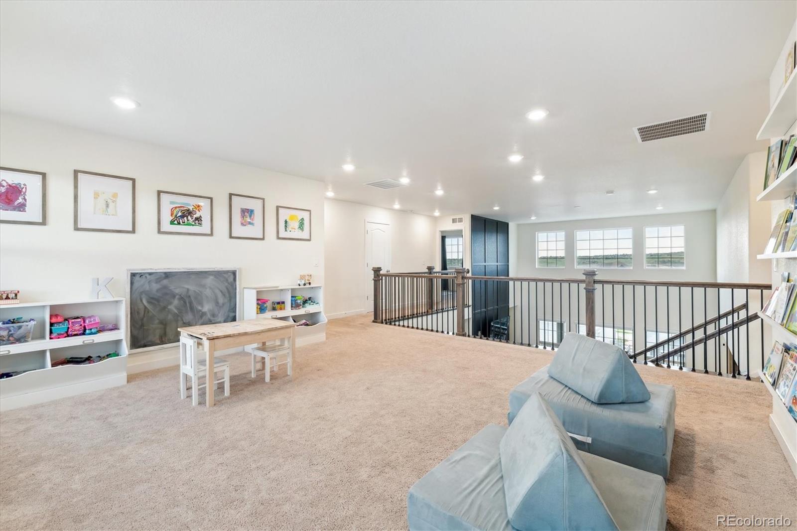 8107 Arapahoe Peak Street Littleton CO 80125