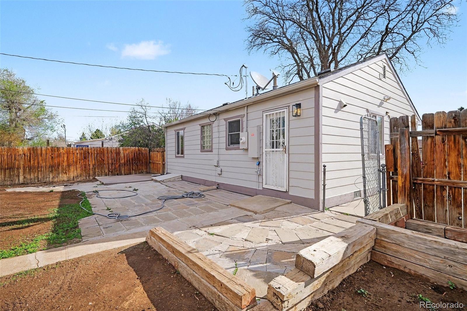 2691 S Green Court Denver CO 80219