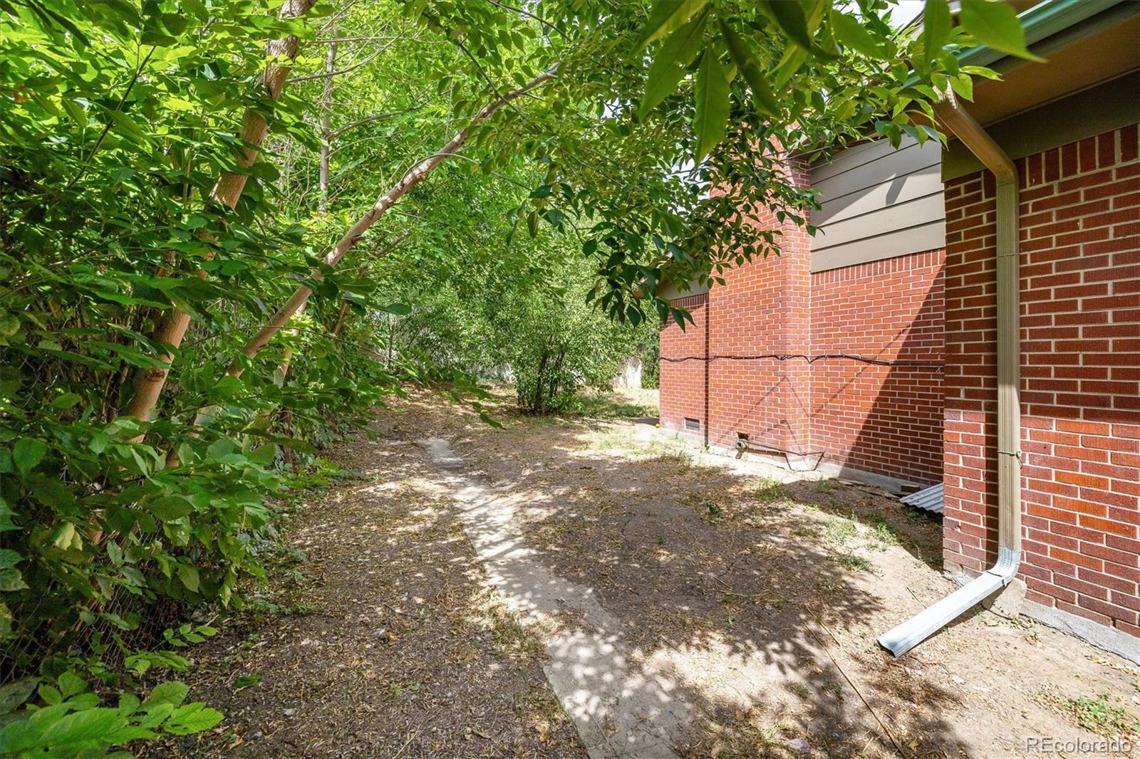 8145 Pennsylvania Street Denver CO 80229