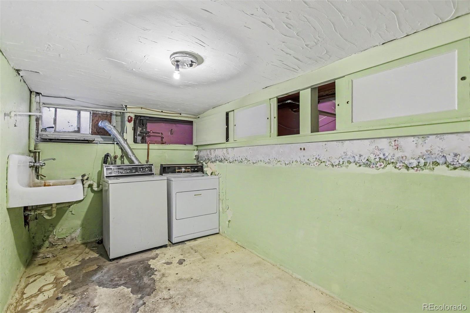 3945 S Fox Street Englewood CO 80110