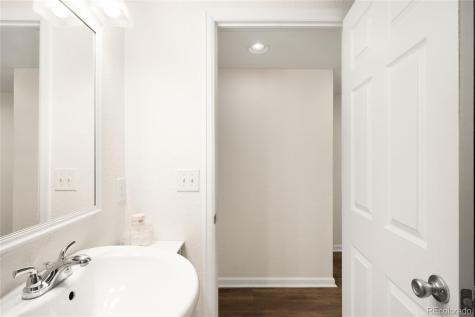 2390 N Glencoe Street Denver CO 80207