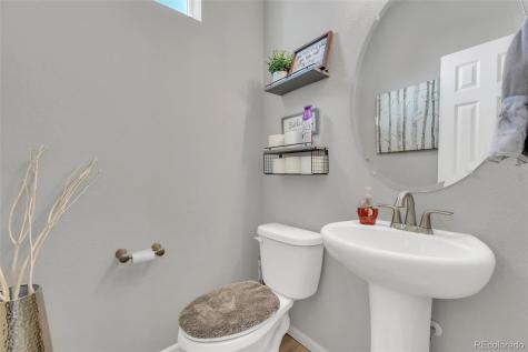 4590 N Quemoy Street Aurora CO 80019