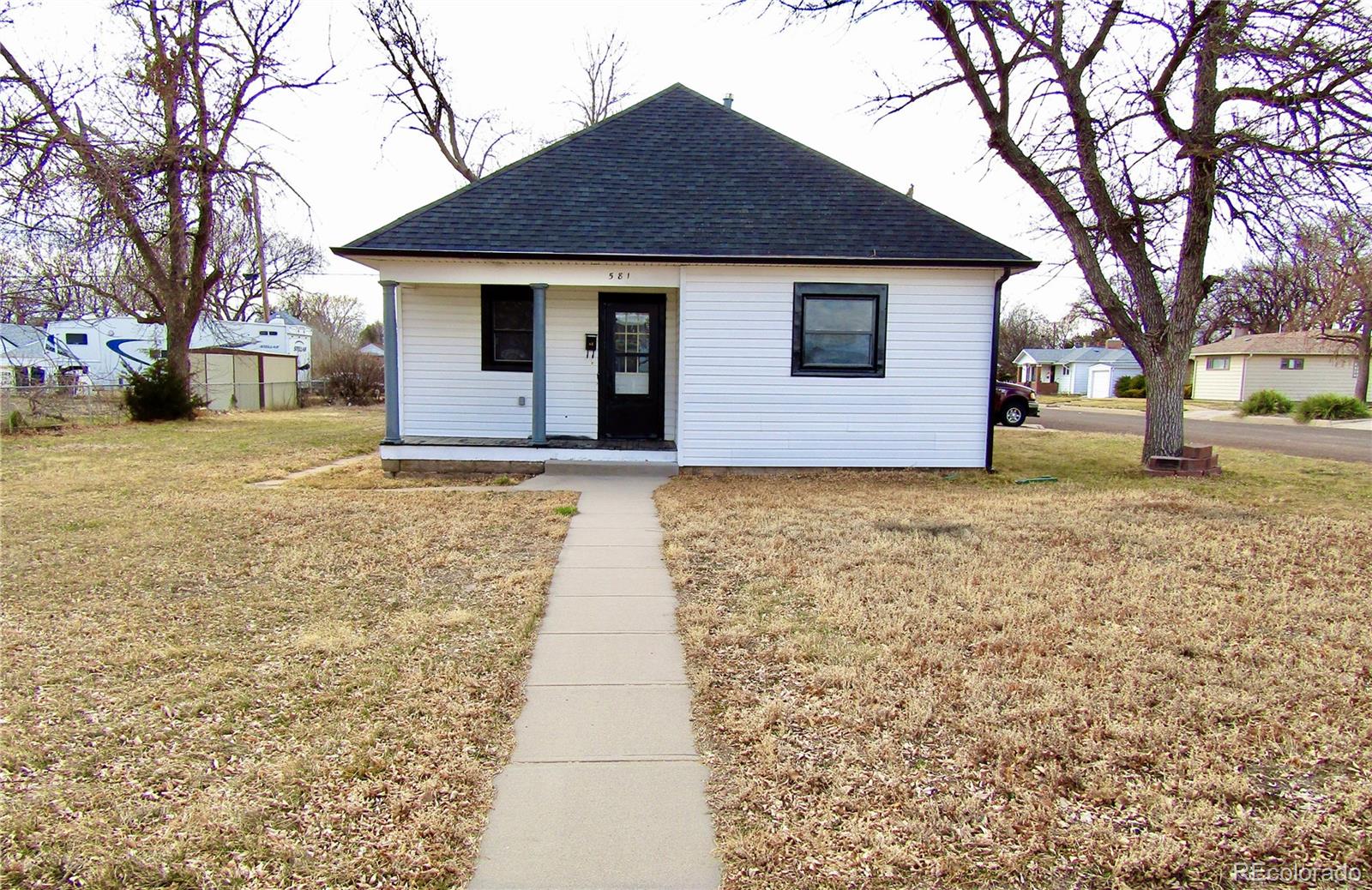 581 Main Avenue Akron CO 80720