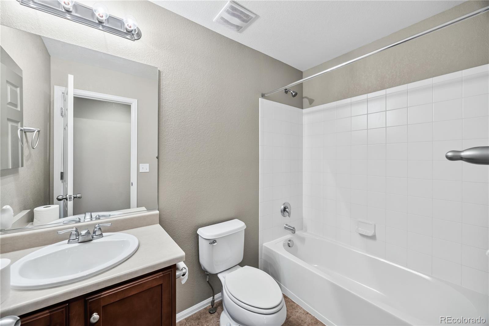 4783 S Duquesne Street Aurora CO 80016