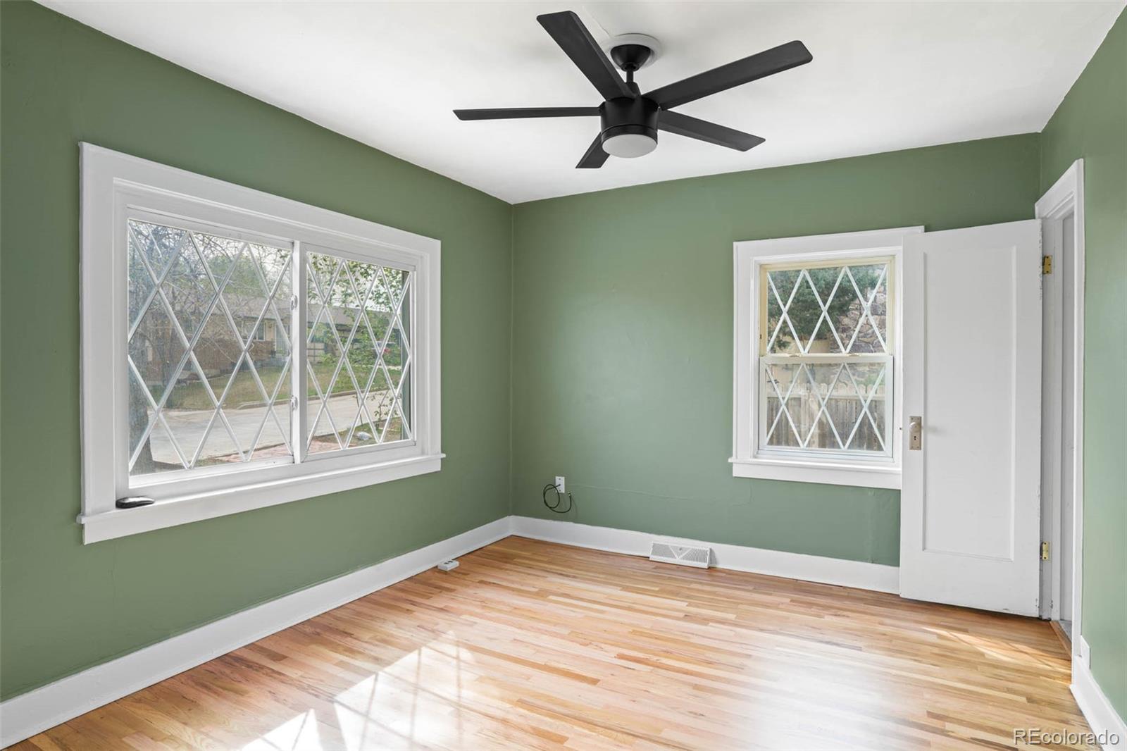 545 Ingalls Street Lakewood CO 80226