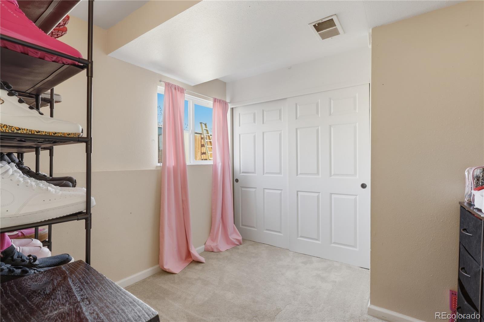 1651 Killarney Street Aurora CO 80011