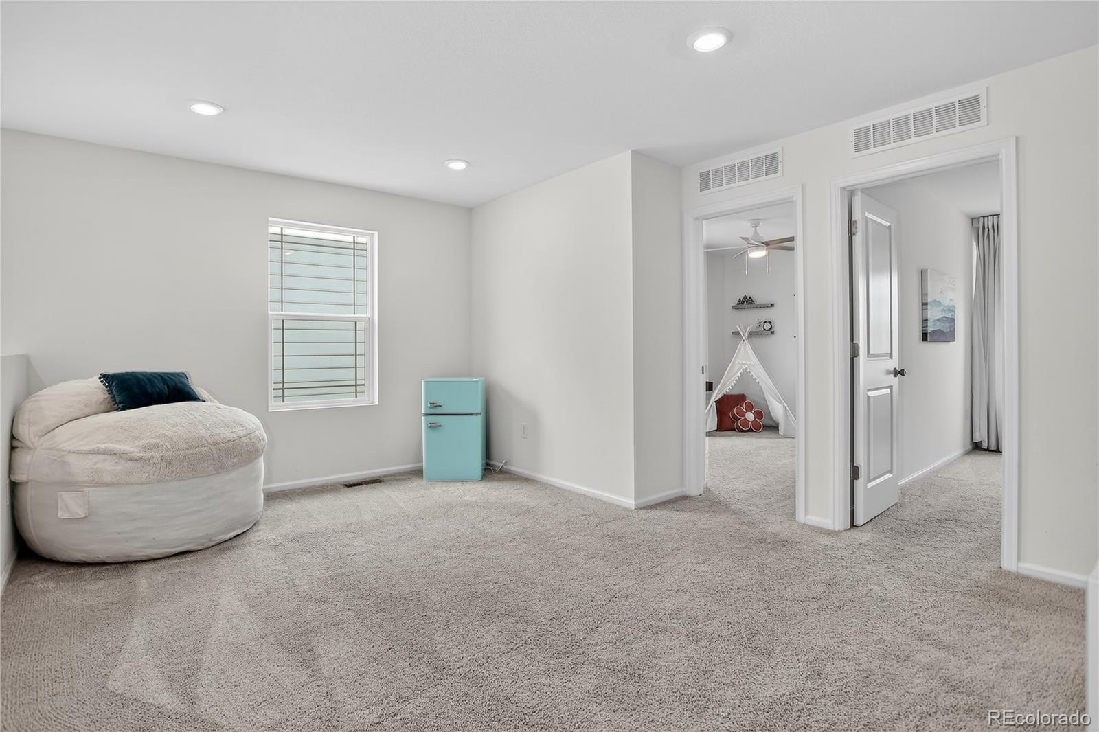 2391 Whistler Drive Longmont CO 80504