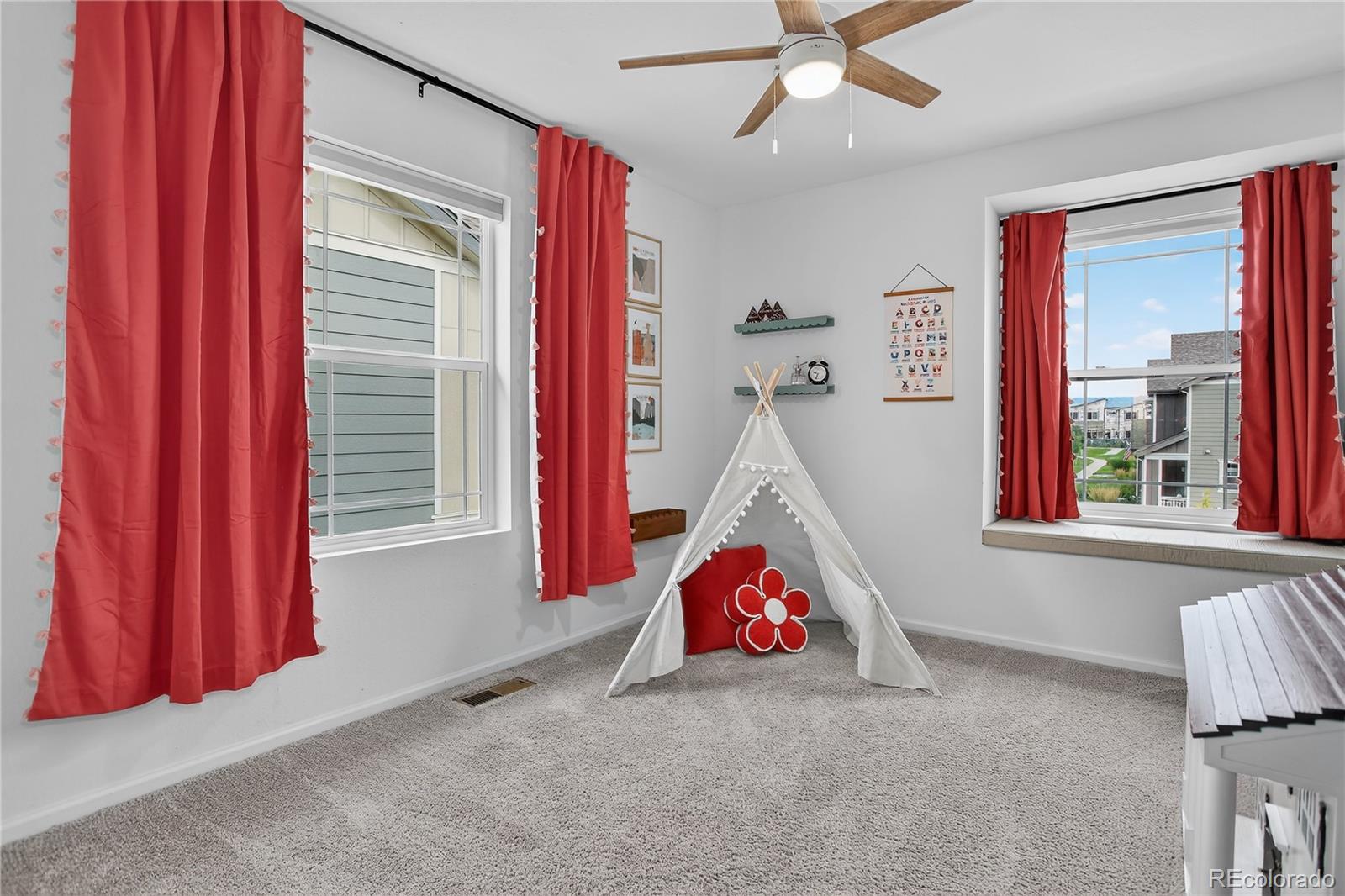 2391 Whistler Drive Longmont CO 80504
