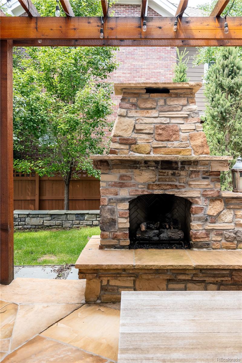 8234 E 25th Drive Denver CO 80238