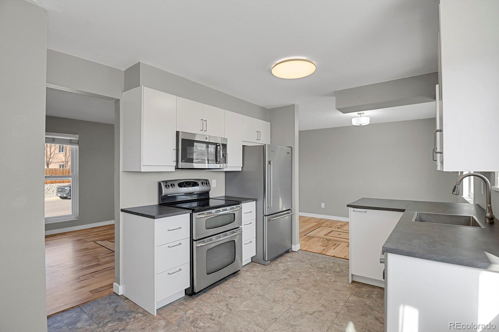 7686 S Garland Street Littleton CO 80128