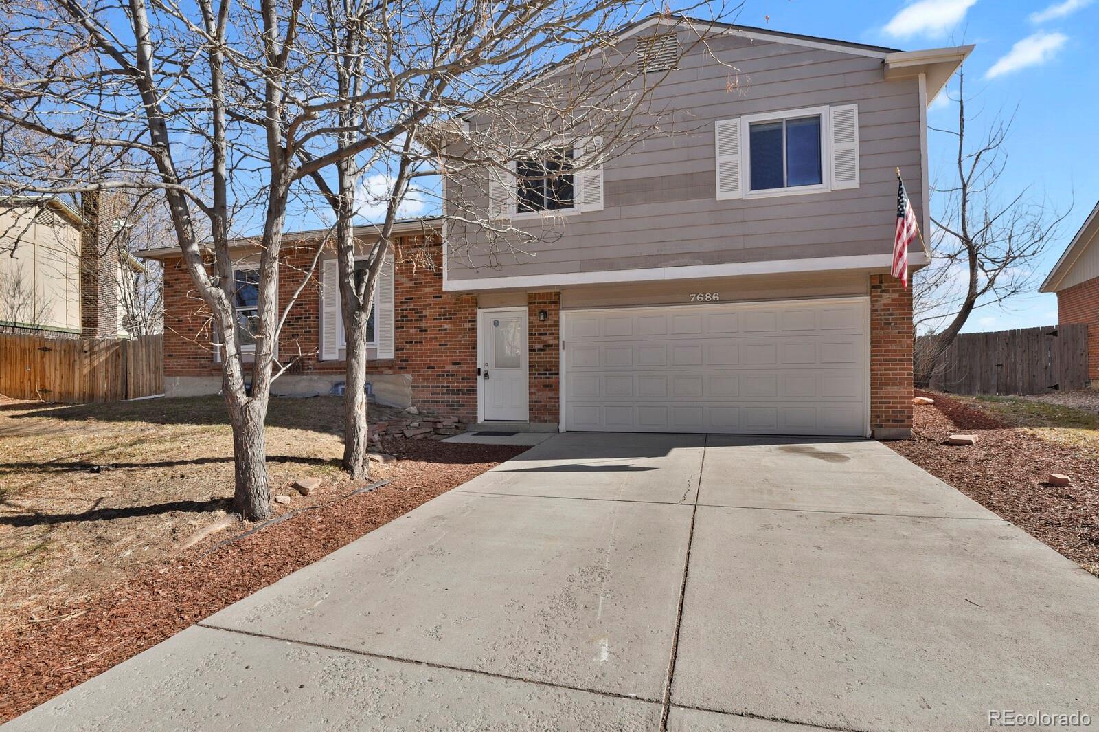 7686 S Garland Street Littleton CO 80128