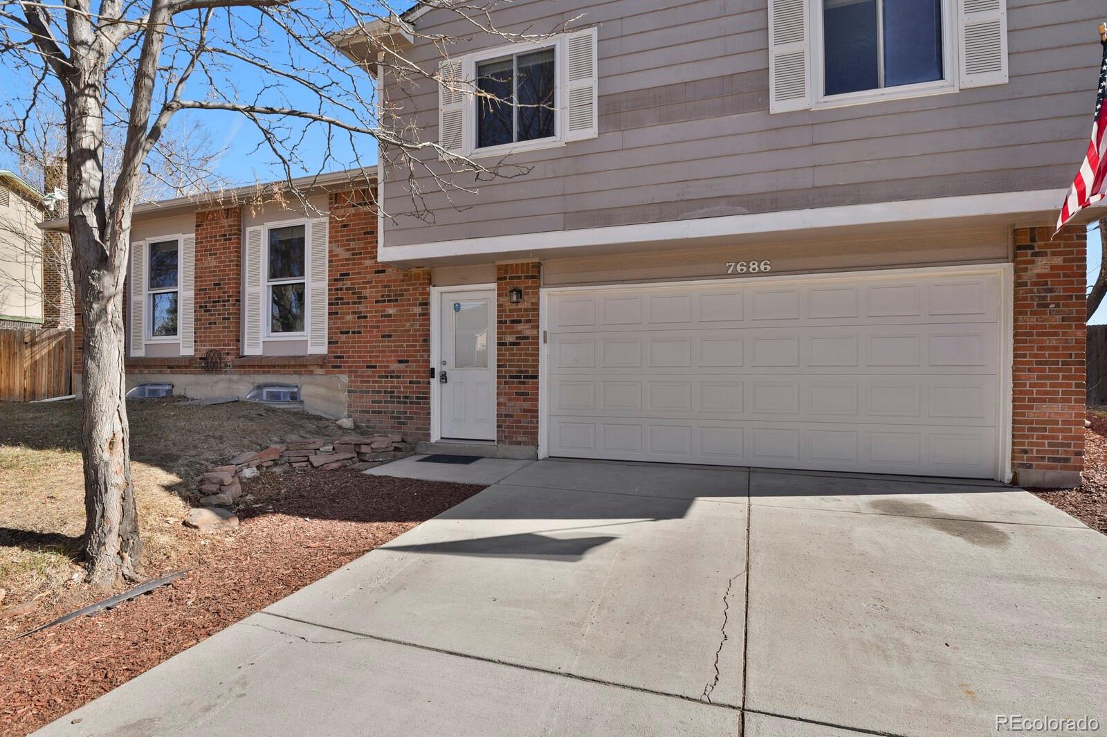 7686 S Garland Street Littleton CO 80128