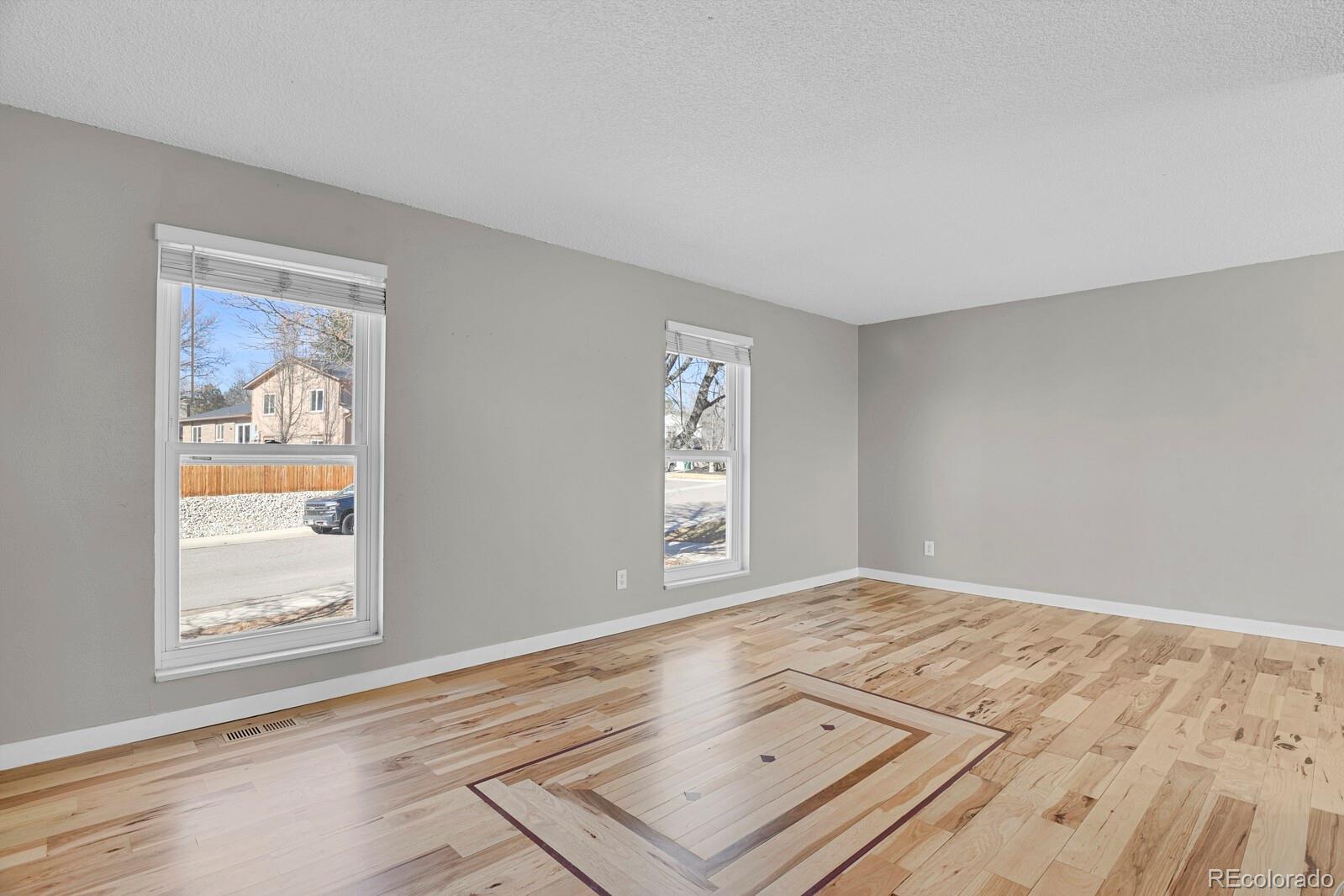 7686 S Garland Street Littleton CO 80128