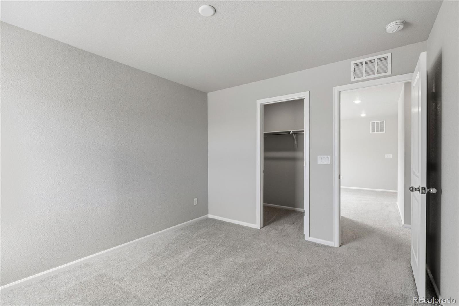 5483 N Elk Street Aurora CO 80019