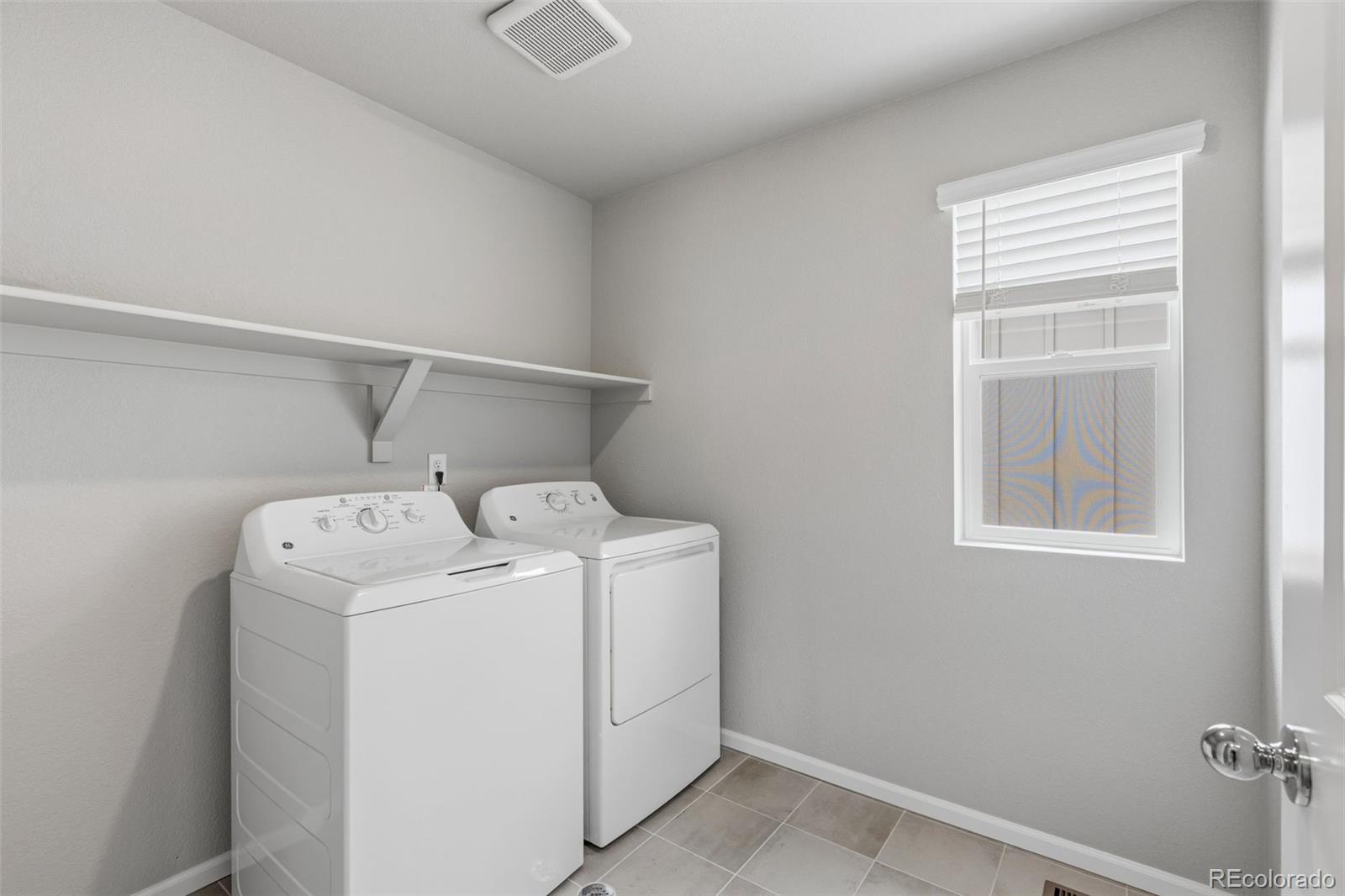 5483 N Elk Street Aurora CO 80019