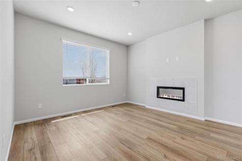 5483 N Elk Street Aurora CO 80019
