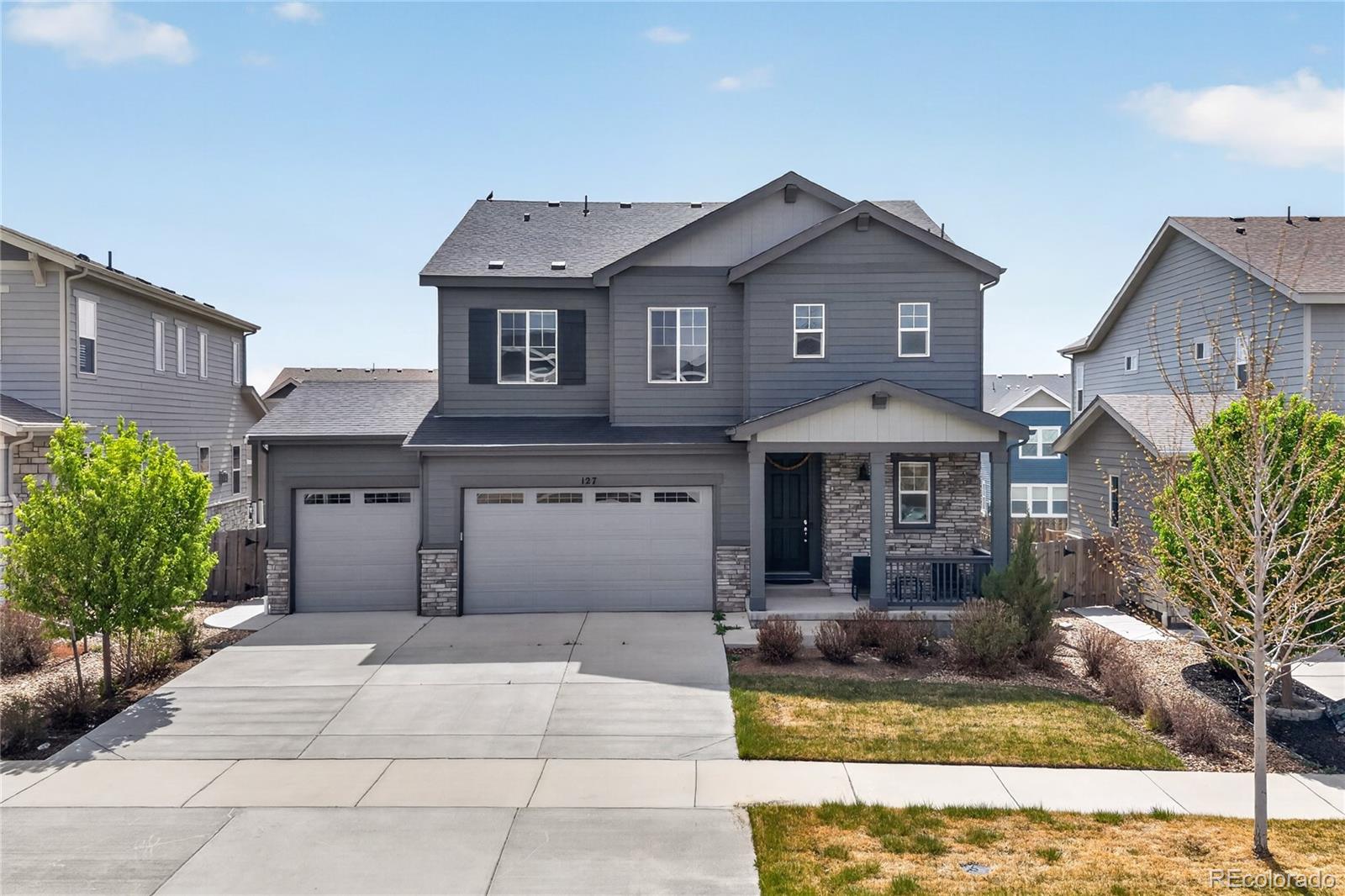127 N Oak Hill Way Aurora CO 80018