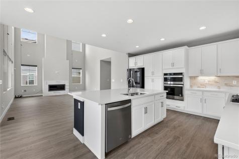 127 N Oak Hill Way Aurora CO 80018