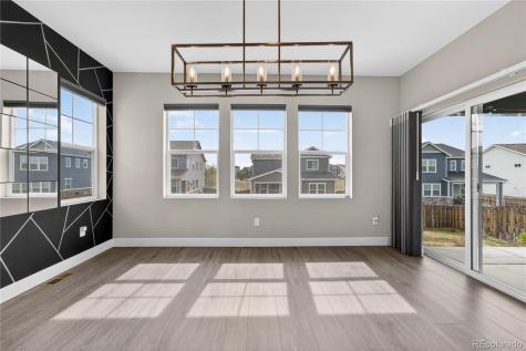 127 N Oak Hill Way Aurora CO 80018