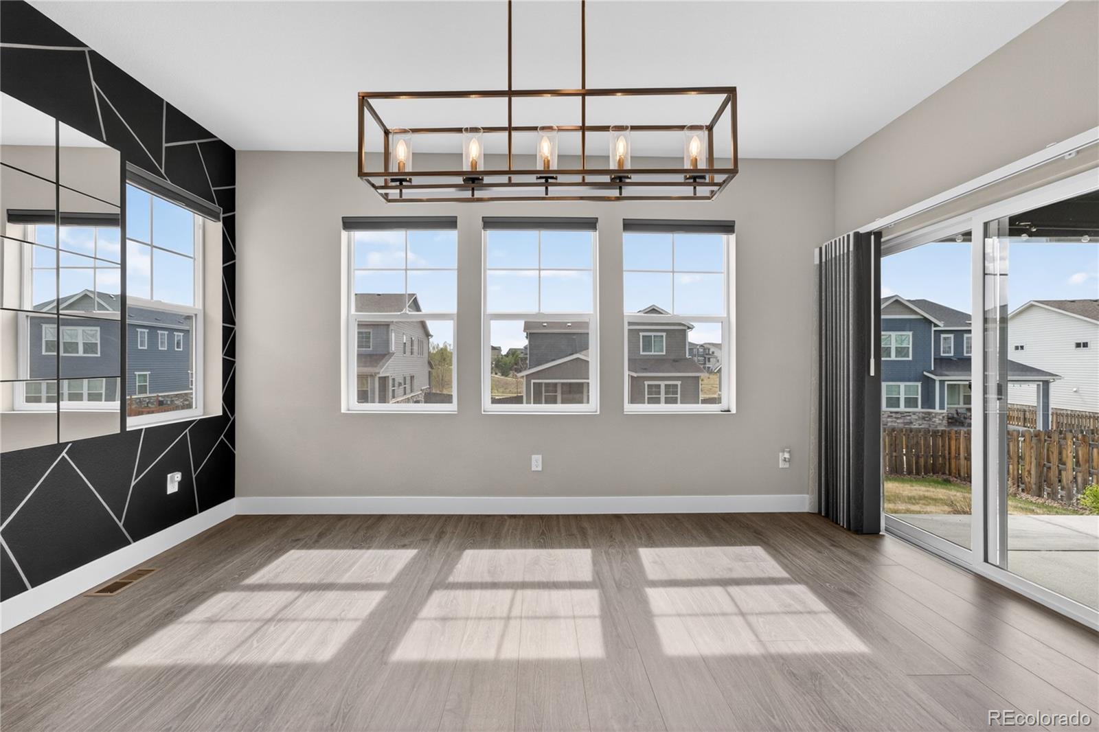 127 N Oak Hill Way Aurora CO 80018