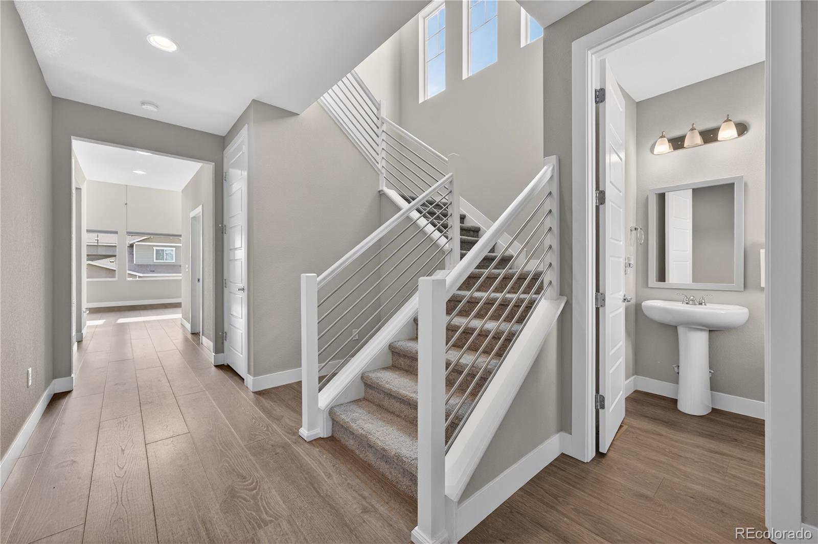 127 N Oak Hill Way Aurora CO 80018
