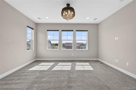 127 N Oak Hill Way Aurora CO 80018