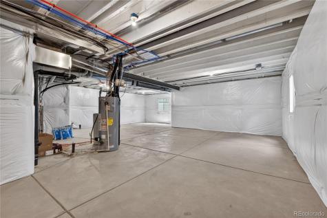127 N Oak Hill Way Aurora CO 80018