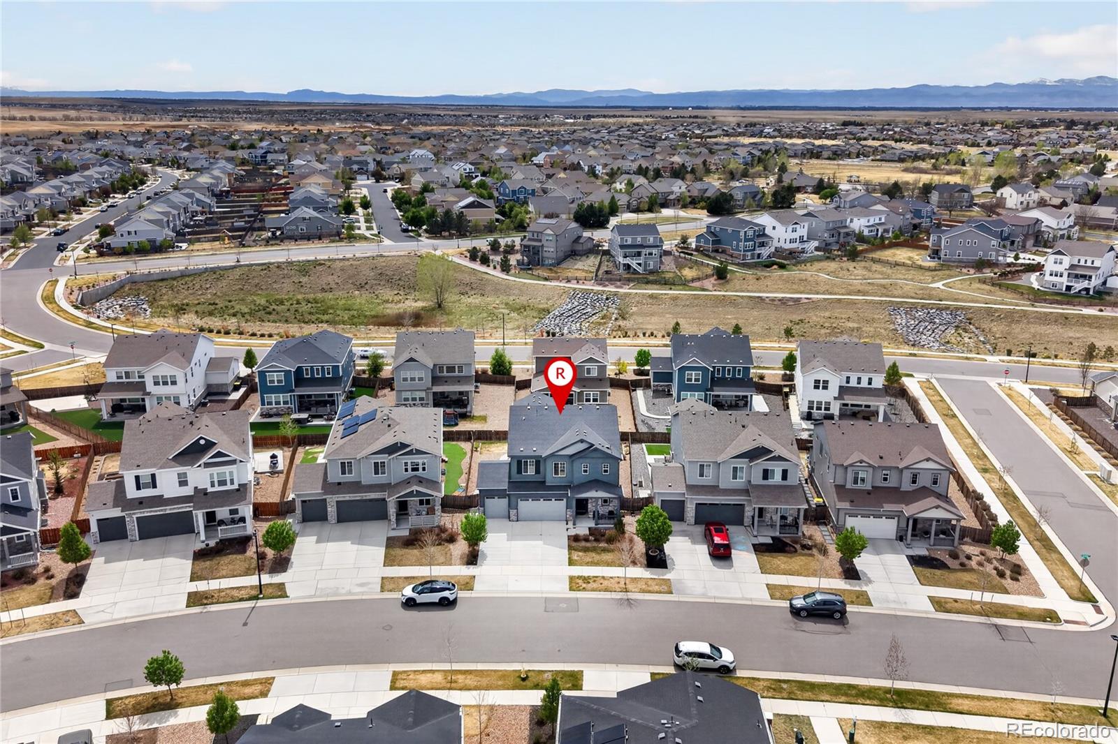 127 N Oak Hill Way Aurora CO 80018