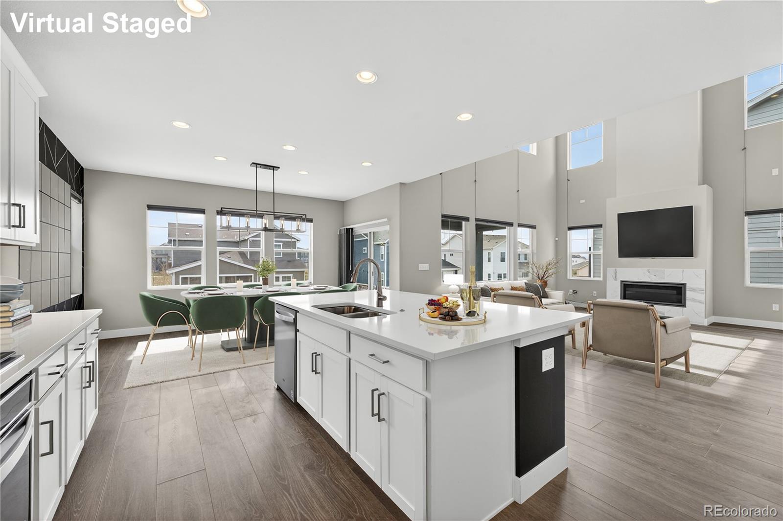 127 N Oak Hill Way Aurora CO 80018