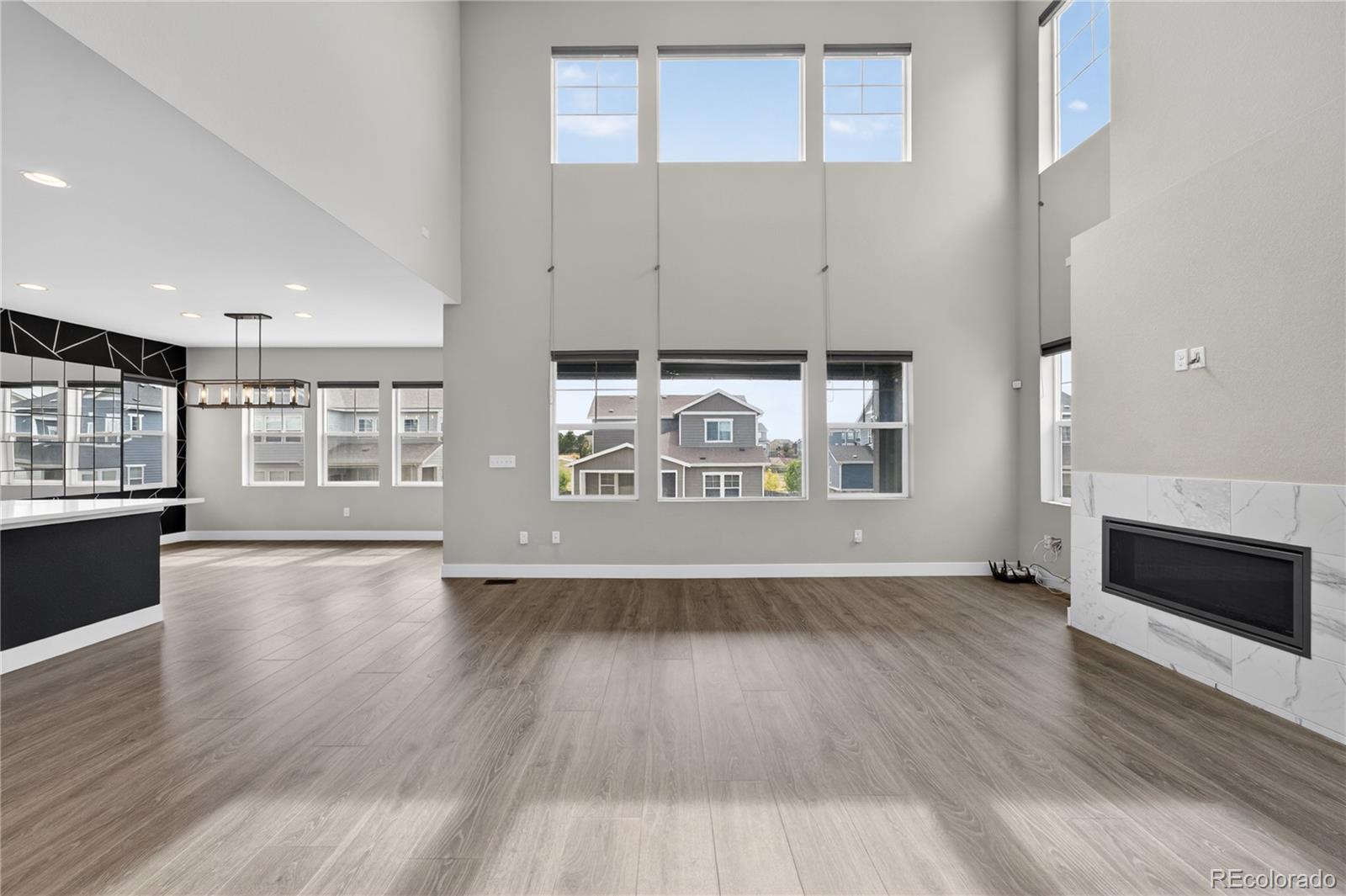 127 N Oak Hill Way Aurora CO 80018