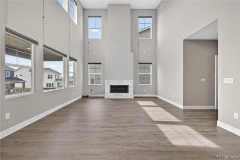 127 N Oak Hill Way Aurora CO 80018