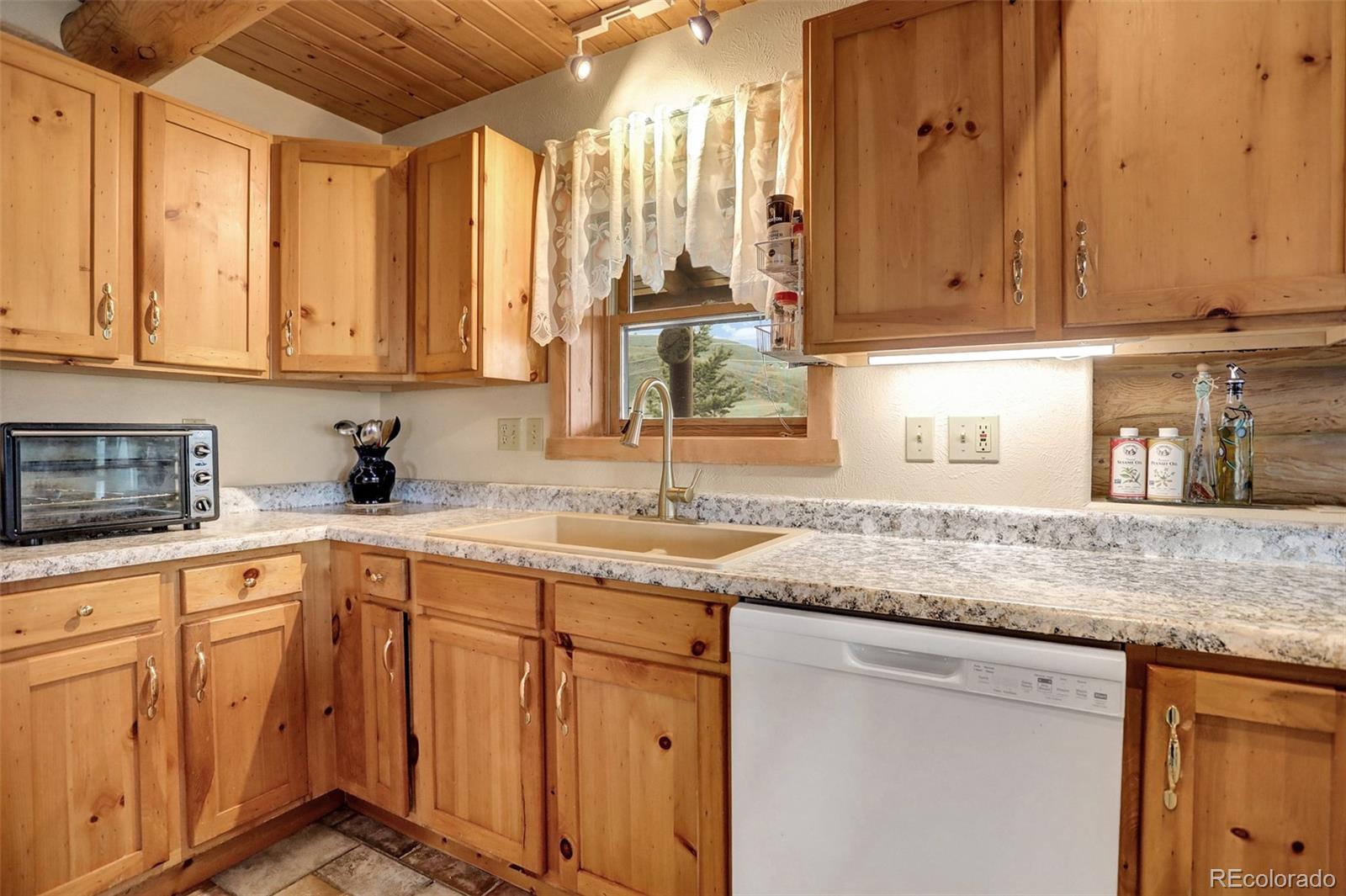 131 GCR 566 Granby CO 80446