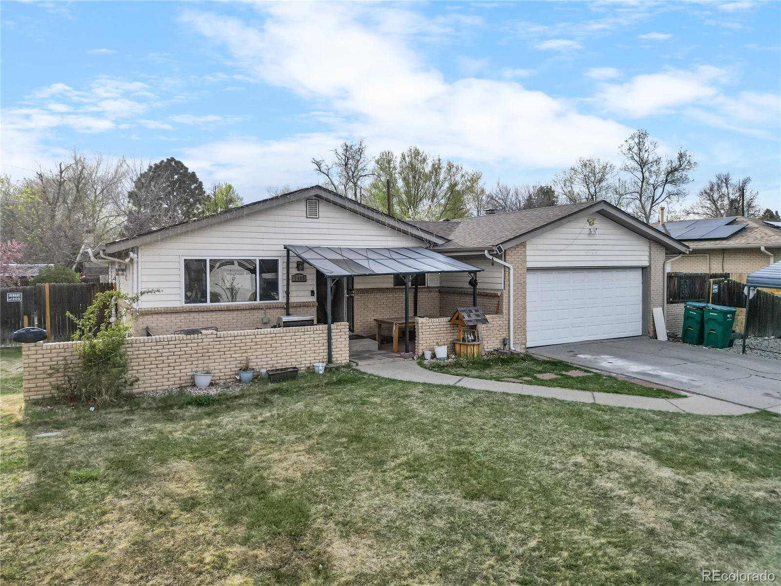 1093 S Holland Street Lakewood CO 80226