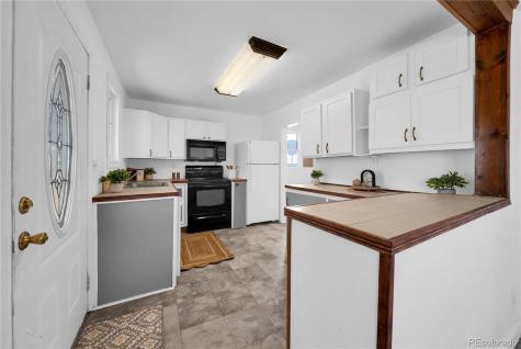 701 4th Street Akron CO 80720