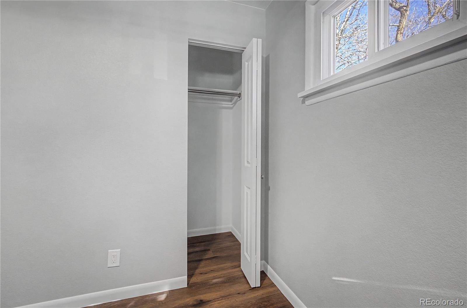 2275 S Linley Court Denver CO 80219