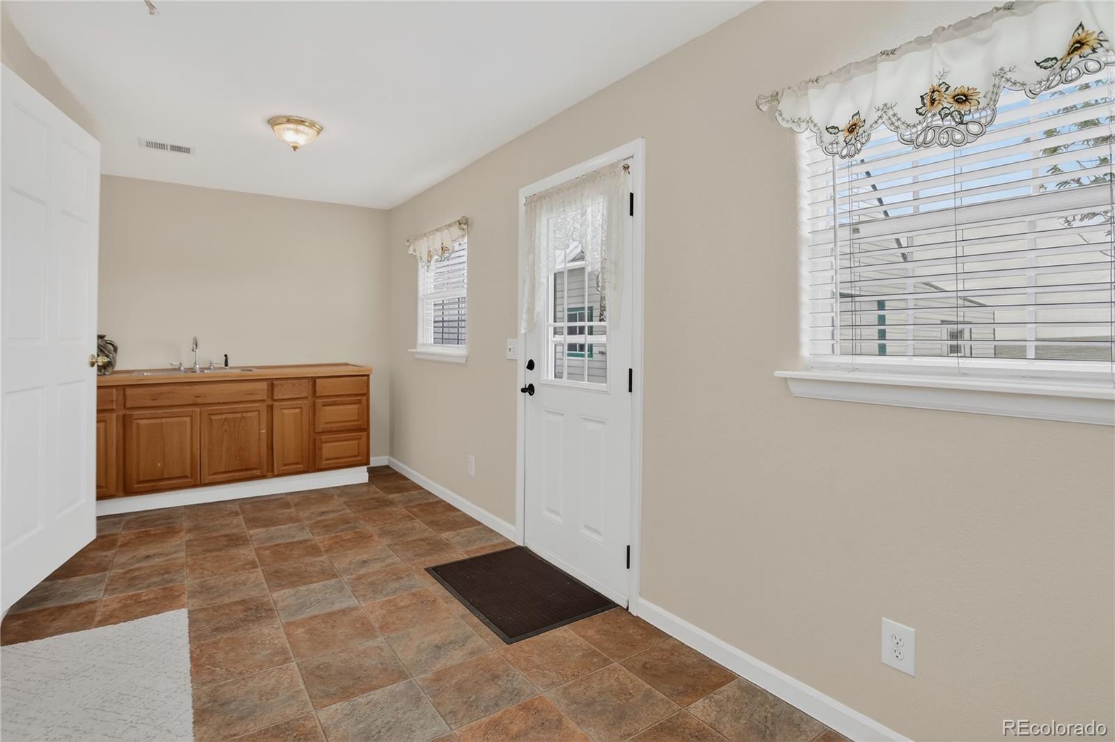 45634 Sun Country Drive Elizabeth CO 80107