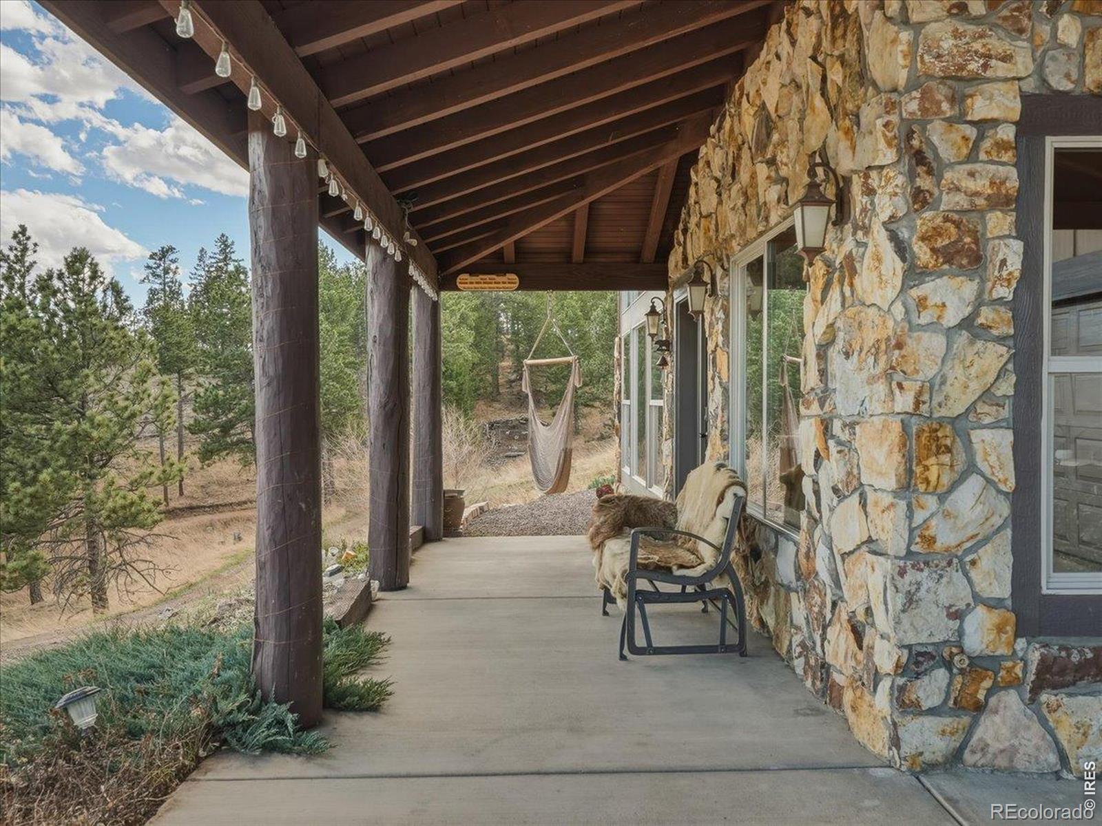 2565 Davis Ranch Road Bellvue CO 80512