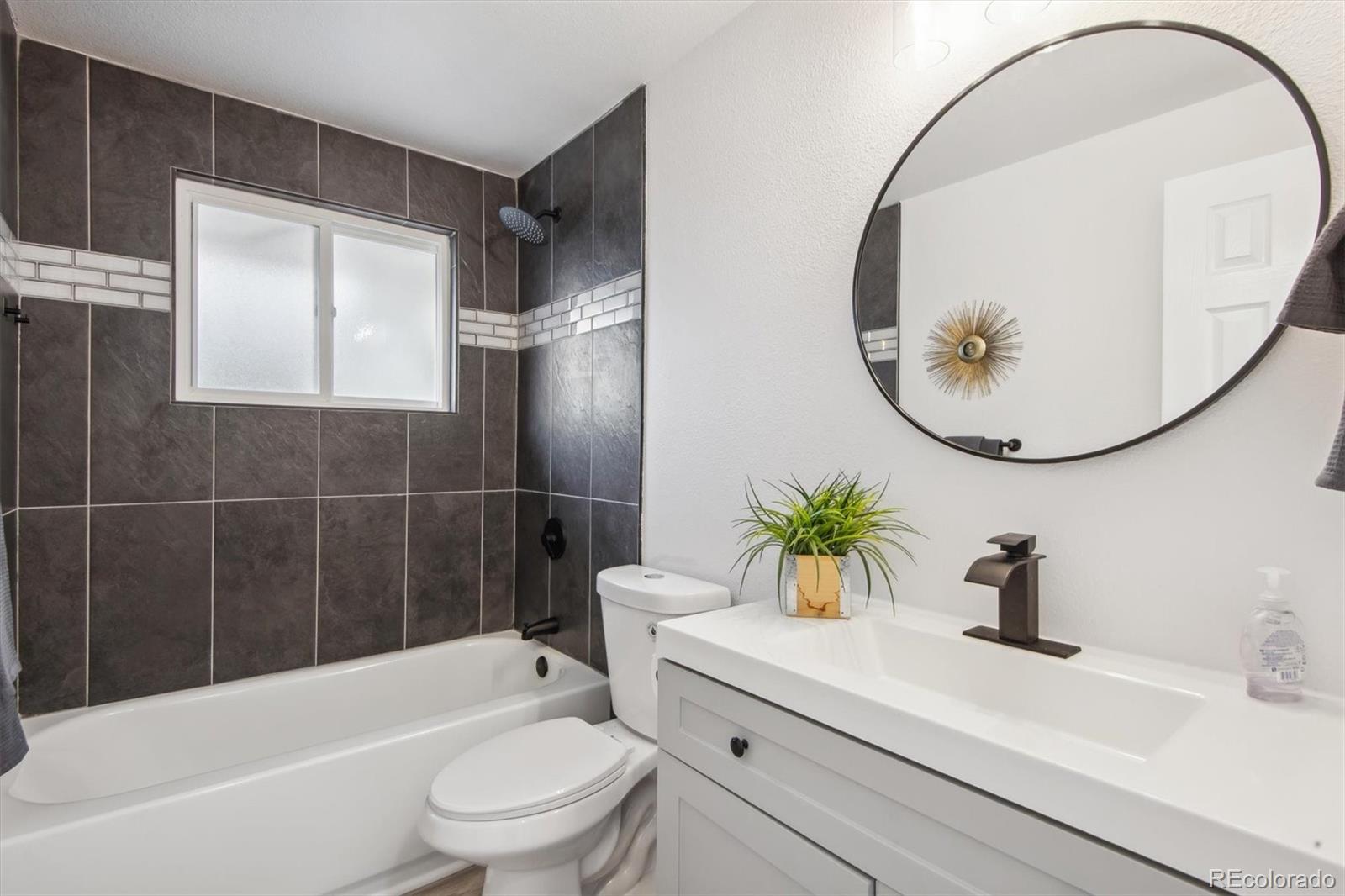 1055 Iris Street Broomfield CO 80020