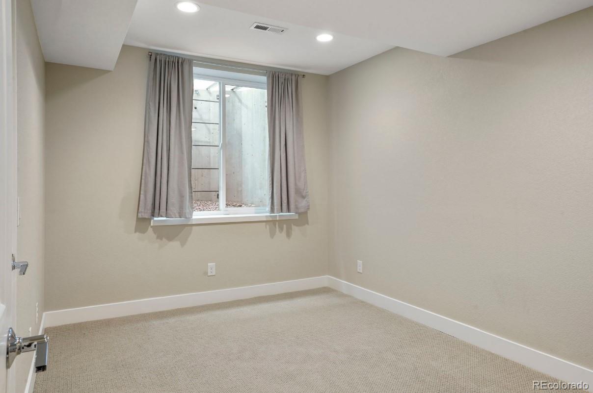 15525 W La Salle Avenue Lakewood CO 80228