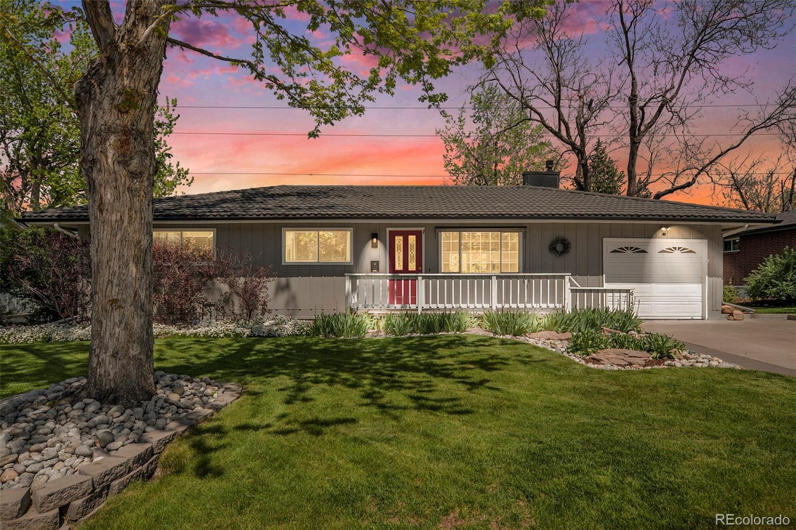 6150 S Southwood Drive Centennial CO 80121