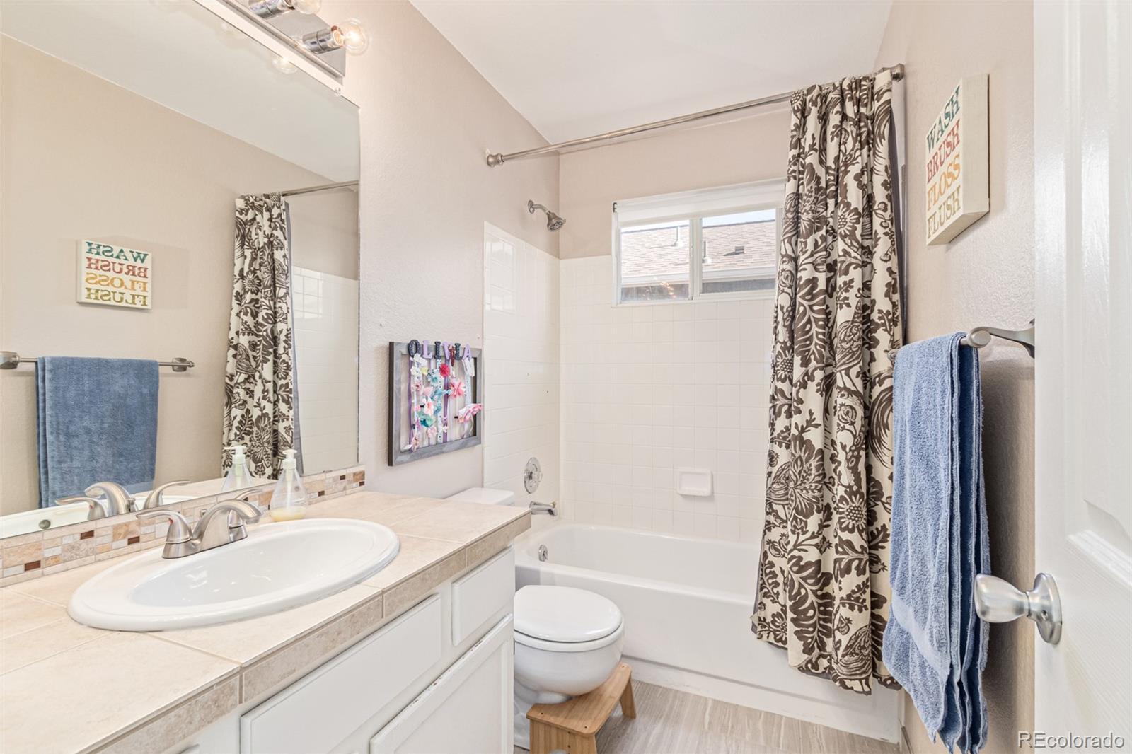 3197 Foxhill Place Highlands Ranch CO 80129