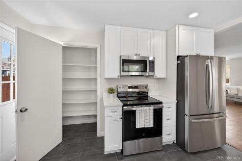 920 Moline Street Aurora CO 80010