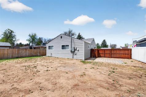 920 Moline Street Aurora CO 80010